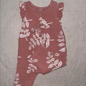 🛍PRETTY Little GIRLS ROMPER  SIZE 6-9 MONTH 🛍